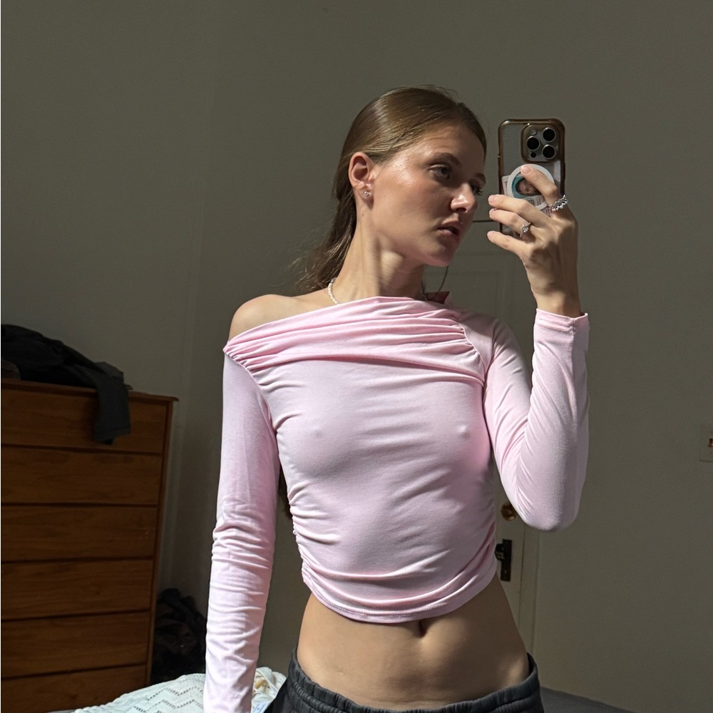 Pink top with open shoulder